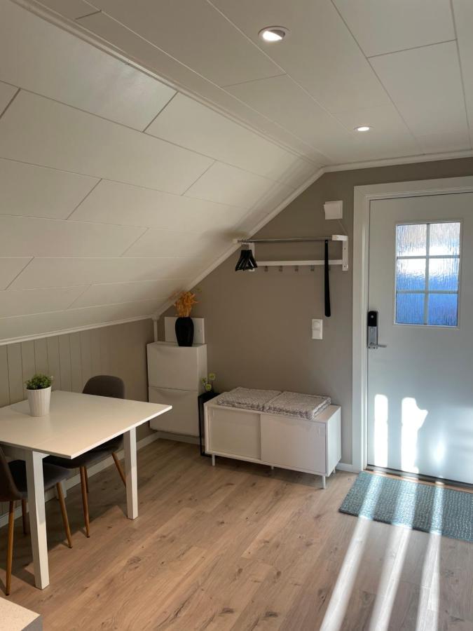 Modern, Small Appartment 拉尔维克 外观 照片