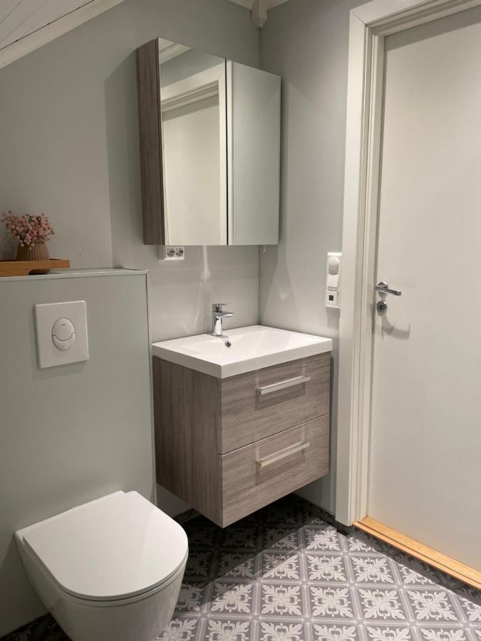Modern, Small Appartment 拉尔维克 外观 照片